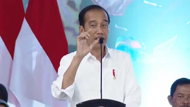 Jokowi Es Teh Manis Memang Enak Tapi Tidak Baik Untuk Kesehatan 711663b.jpg