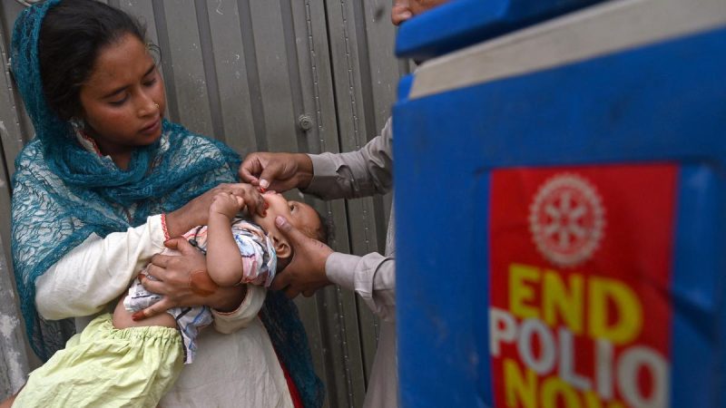 Muncul Narasi Larangan Penggunaan Vaksin Polio Tetes Opv Kemenkes Ri Angkat Bicara 4639b11.jpg