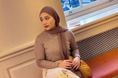 Ridwan Kamil Tulis Renungan Hidup Usai Zara Lepas Hijab Terhempas Angin Badai Dicaci Keramaian E3babe5.jpg